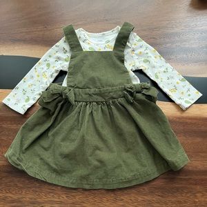 Carters 6mo onesie and jumper